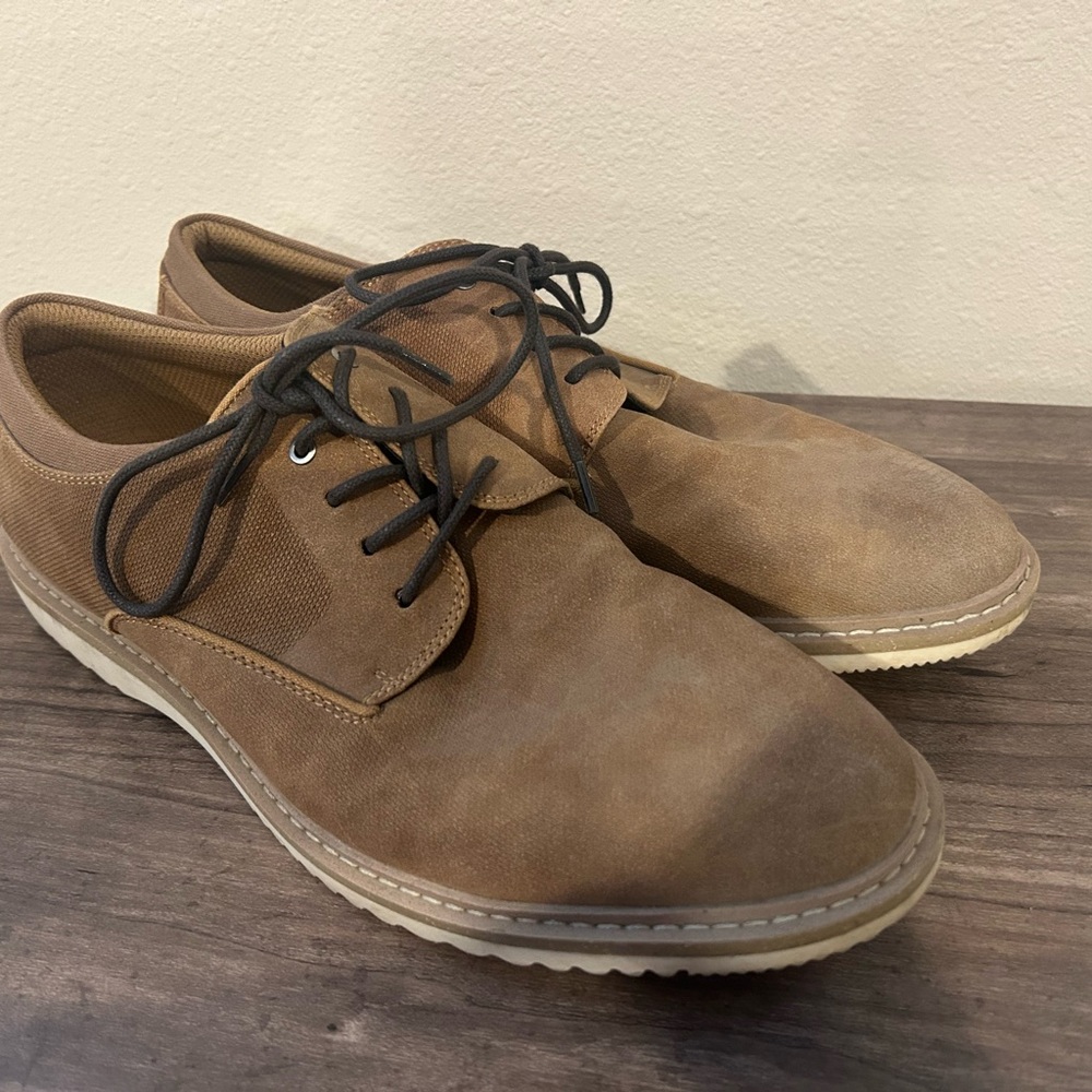 Goodfellow & Co Brown Oxfords Classic Design